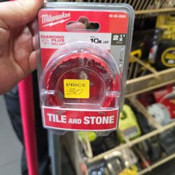 Milwaukee 2-1/2" Tile And Stone Diamond Hole Saw