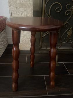 New small plant side table