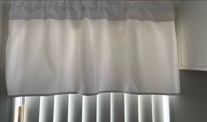 Valance blanco