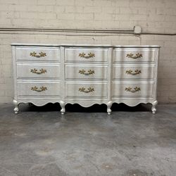 Delivery is available Elegant Vintage French Provincial Triple Dresser in Pearl White with Gold Accents$670 OBO!