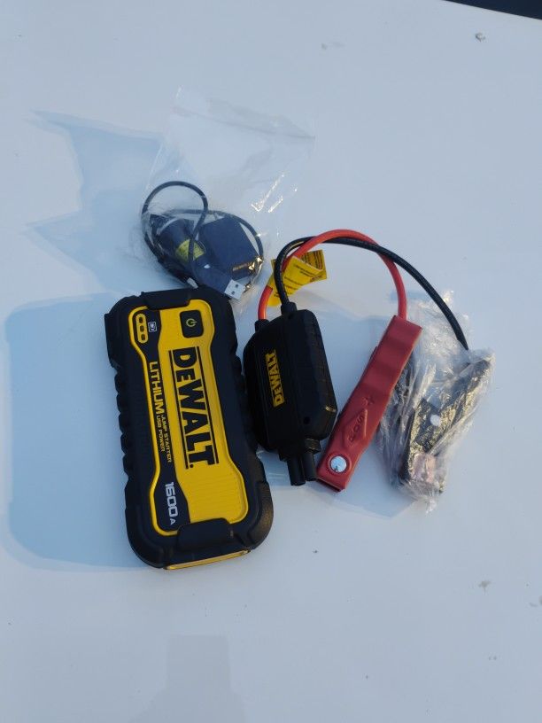 DeWalt Jump starter