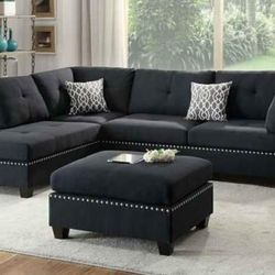 BRAND NEW 3 PC  REVERSIBLE SECTIONAL SOFA SET WITH OTTOMAN INCLUDED $649