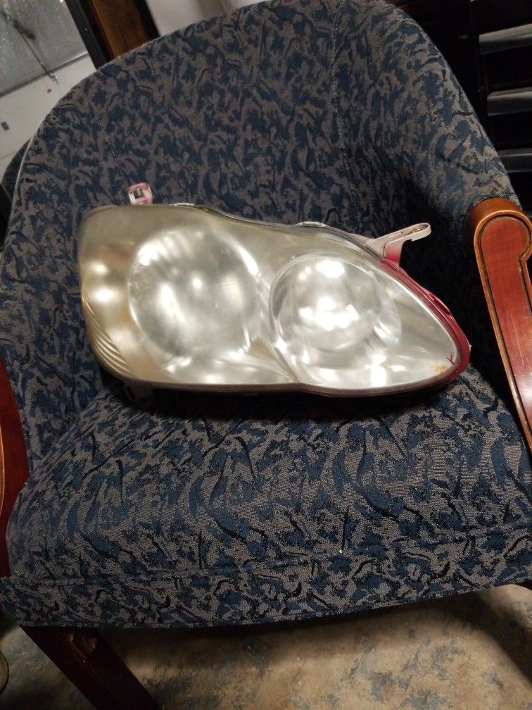 Toyota Headlights