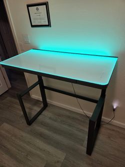 Tresanti Aurora 47” Adjustable Height Desk with LED Lighting