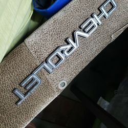 Chevy Emblem 