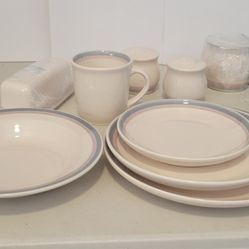 Pfaltzgraff AURA Stoneware