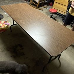 Folding Table 
