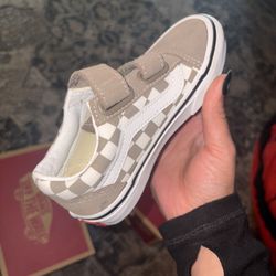Old Shook Vans