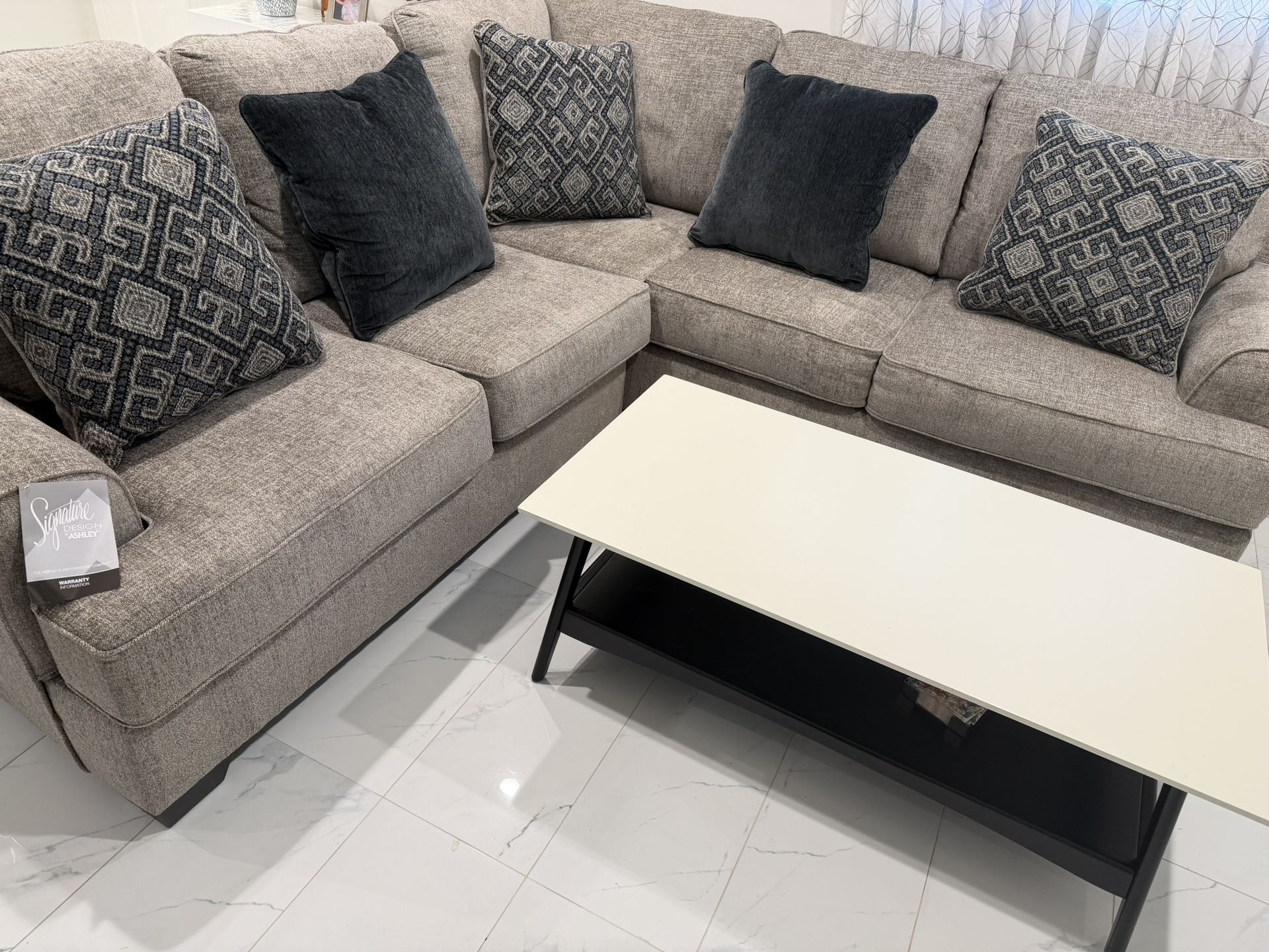 Sofa Sectional