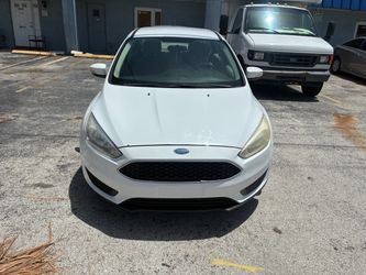 2017 Ford Focus 5000 Ono