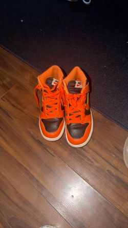 Orange Black  Jordans  Women’s  Ugg Slippers Red Black and White True Flights