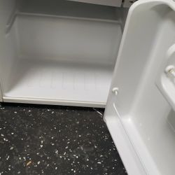 Small Refrigerator 