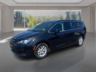 2023 Chrysler Voyager