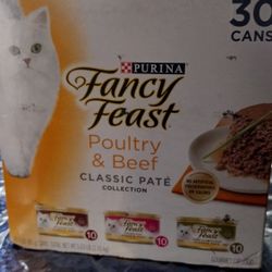 30 Count Case Fancy Feast Wet Cat Food