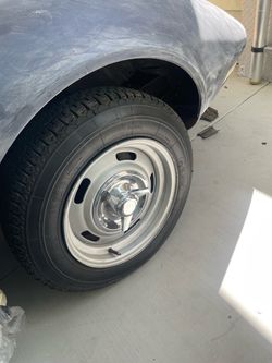 Classic Corvette tires and rims