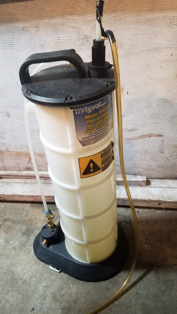 MityVac pneumatic operated fluid evacuator