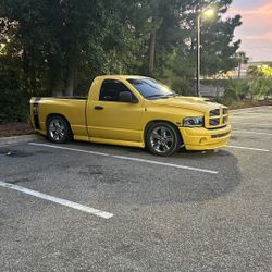 COMPLETE RAM DAYTONA BUMPER ASSEMBLE WIRH FOG LIGHTS