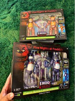 2 FNAF Endo Series Collector Figure 6 Inch Toy Withered Bonnie & Withered Freddy