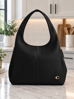 *NEW* COACH Lana Shoulder Bag