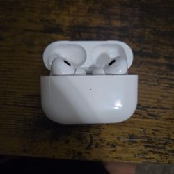 🔥 AirPods Pro Style – Brand New with Box & Cable – $65 🔥