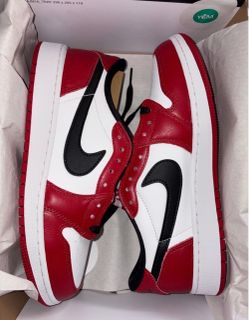 Brand new Jordan 1 Chicago Low boys size 7y $80