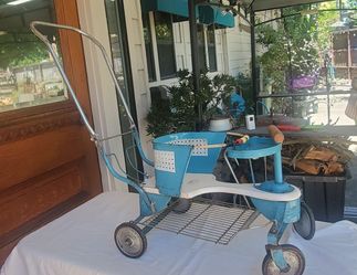 Vintage 1940s Taylor stroller