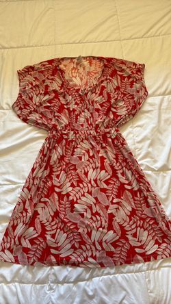 Short sleeve red flower design dress