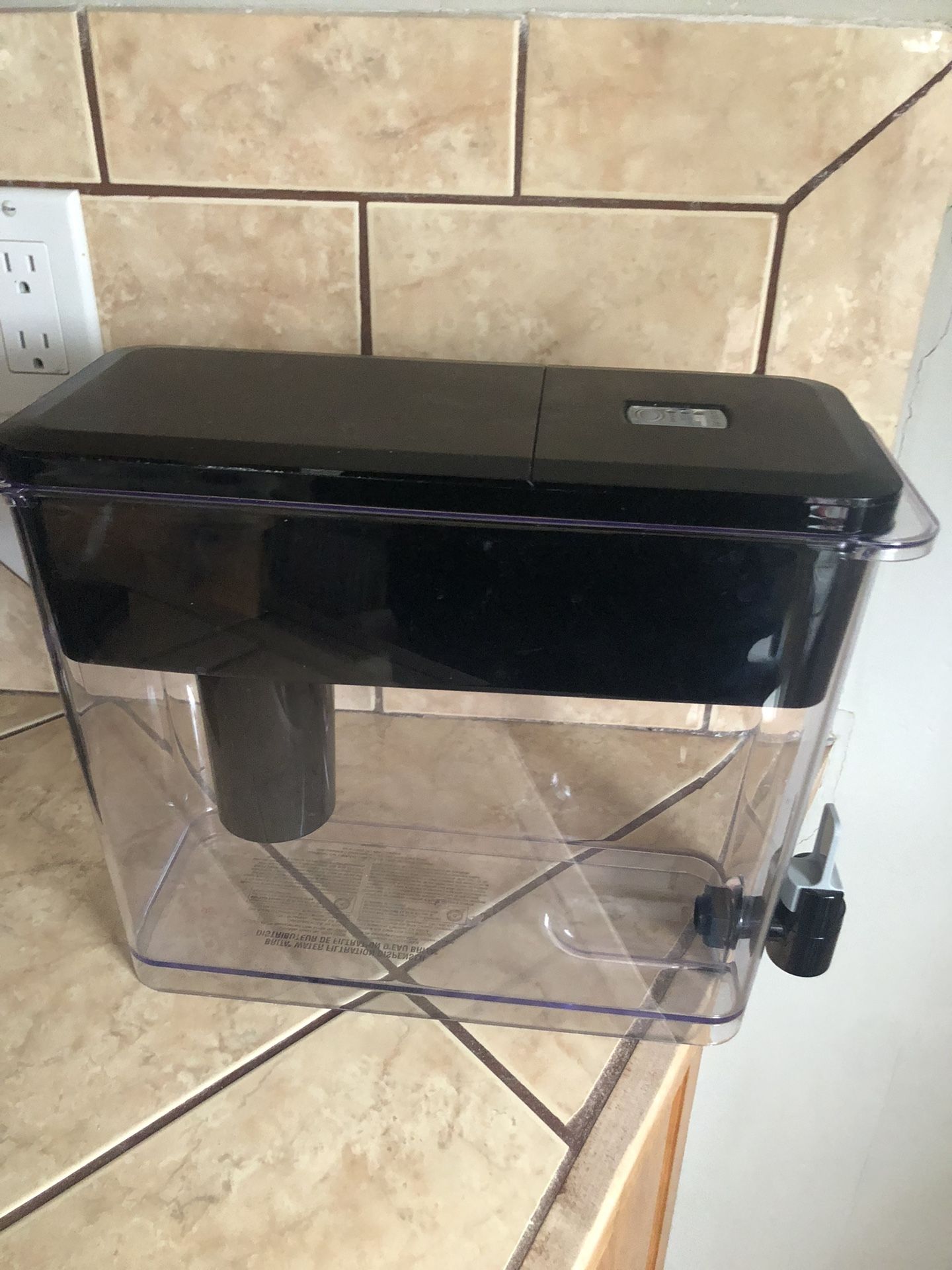 Black Brita Extra Large 27 Cup Filtered Water Dispenser,