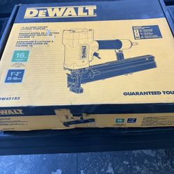 DEWALT 16GA Wide Crown Lathing Stapler