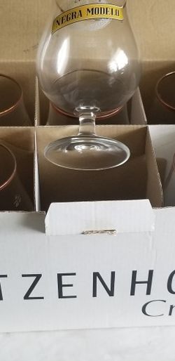 6 Negro Modelo Glasses