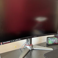 MSI Curved gaming Monitor 