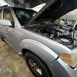 2005 Nissan Pathfinder PARTS ONLY