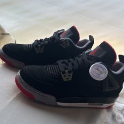 Jordan 4 Bred