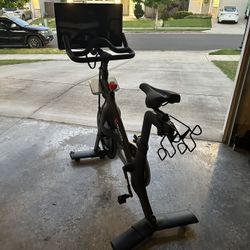 Peloton Bike Gen 2 - New 