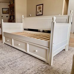 Twin Trundle Bed