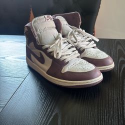 Jordan 1 High “Mauve” Size 10.5