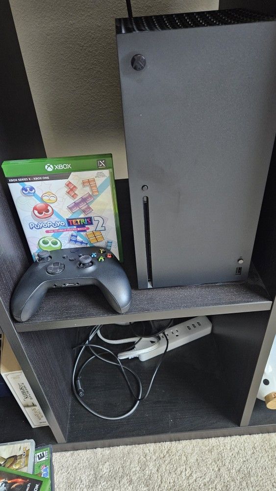 Xbox Series X With Halo Collection Game Included And Tetris