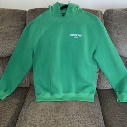 White Fox Hoodie Vol. 3 Green Pullover Sweatshirt Women’s Size M/L– Cozy & Trendy