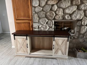 65” Tv Entertainment Stand