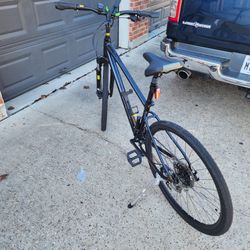 Giant Men’s Bike Size M