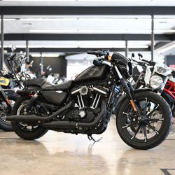 2017 HARLEY DAVIDSON IRON 883