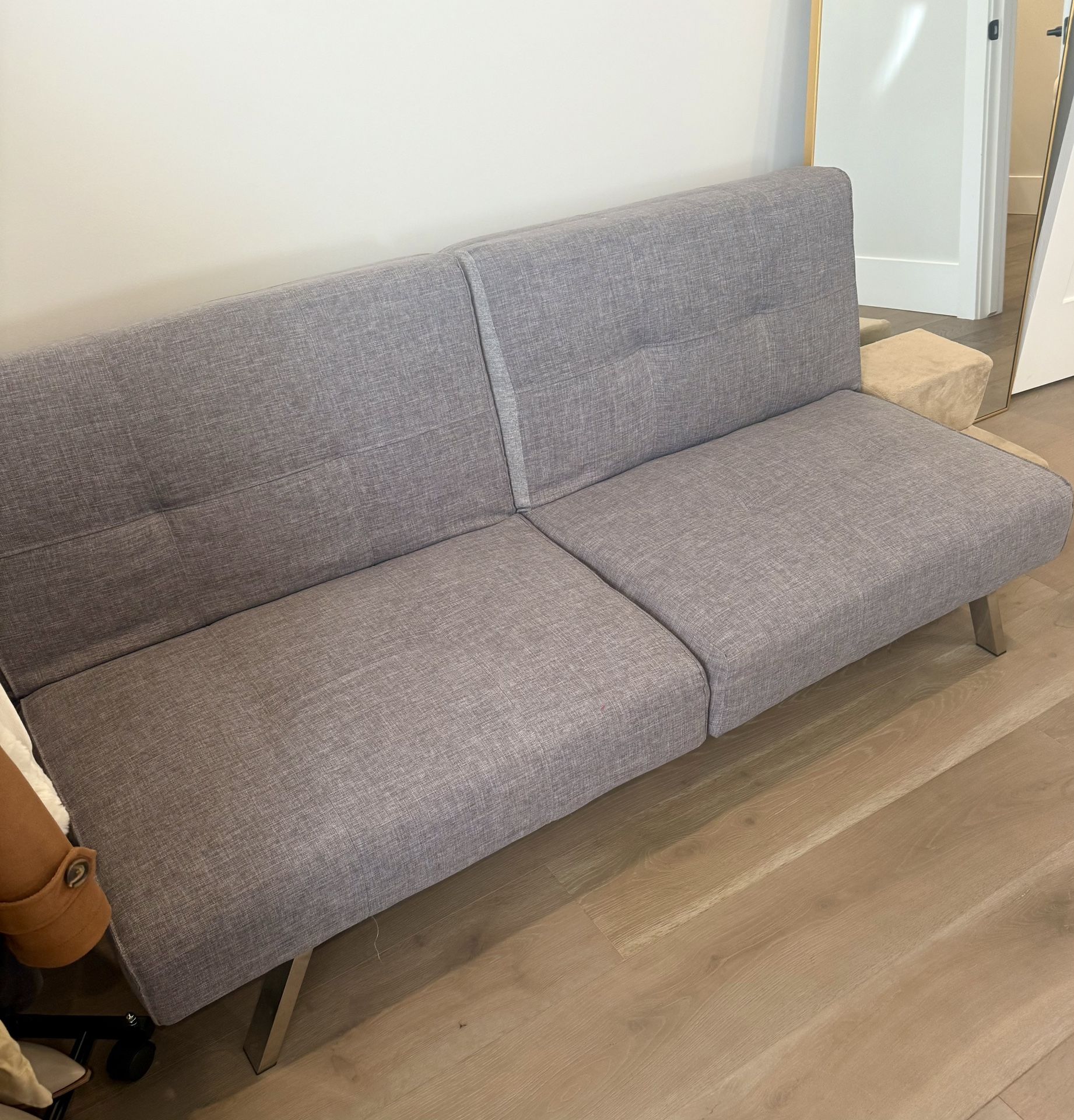 Small Couch / Folds Down Flat