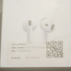 AirPod 4s 