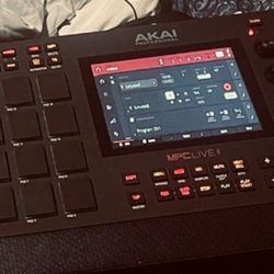 AKAI MPC LIVE II