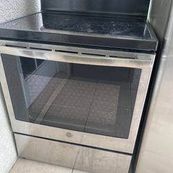GE stove