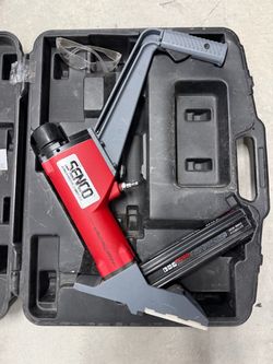 Senco Hardwood nailer