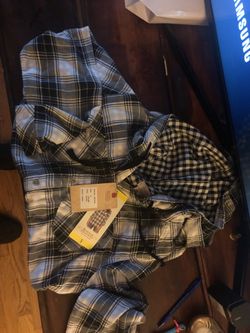 Hooded plaid shirt