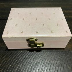 Vintage Jewelry Box