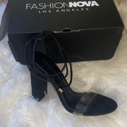 FASHION NOVA 