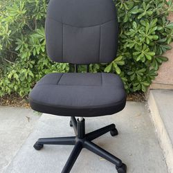 HON Sadie Task Computer Chair for Office Desk, Black (HVST401)